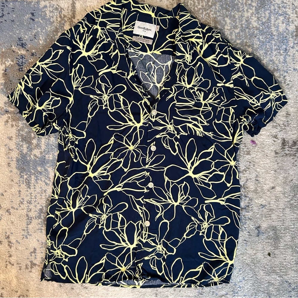 Goodfellow & Co Blue and Yellow Button Down Shirt Hawaiian